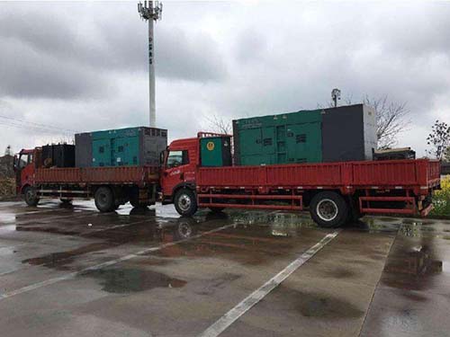 老城涂抹密封胶后,需要等待多长时间才能安装水冷式机油散热器密封件?