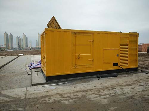 老城合同中关于乙方责任导致工期延误的赔偿标准应该如何制定?